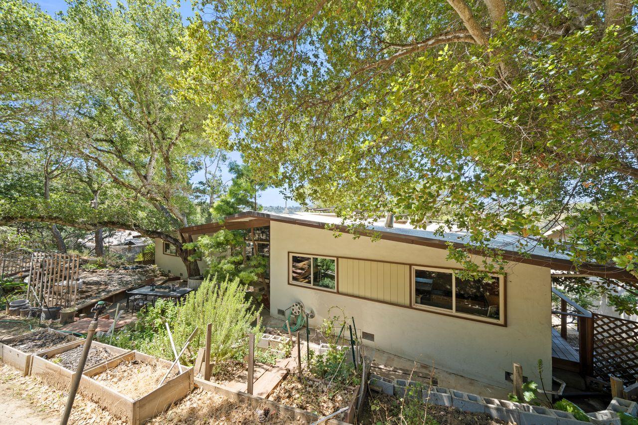 Detail Gallery Image 57 of 61 For 1220 Chula Vista Dr, Belmont,  CA 94002 - 4 Beds | 3 Baths