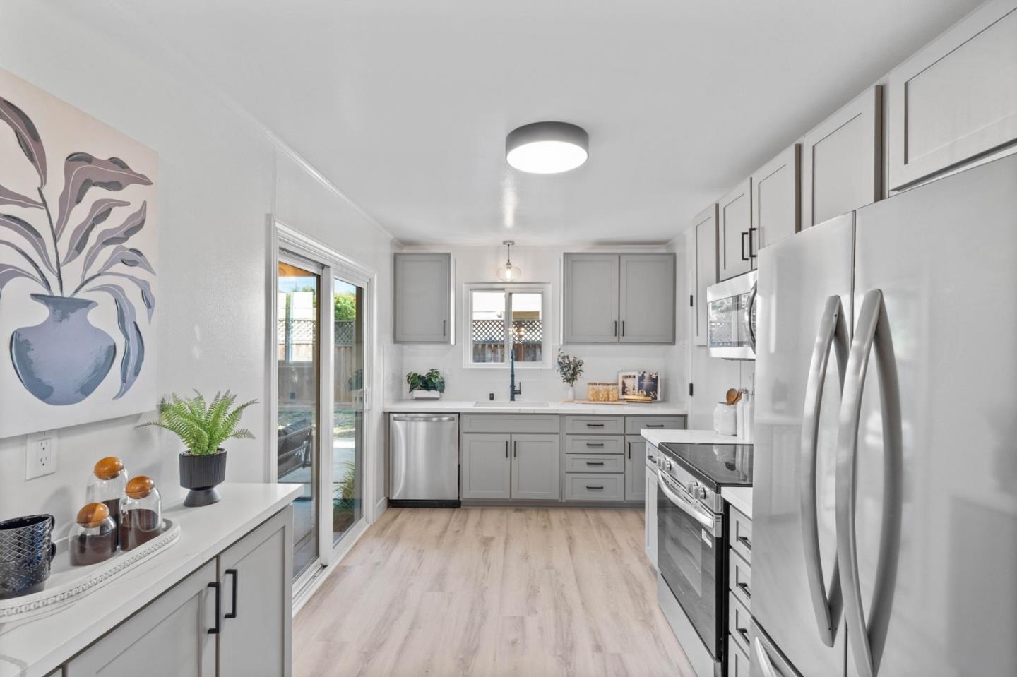 Detail Gallery Image 6 of 26 For 238 Truckee Ln, San Jose,  CA 95136 - 3 Beds | 2 Baths