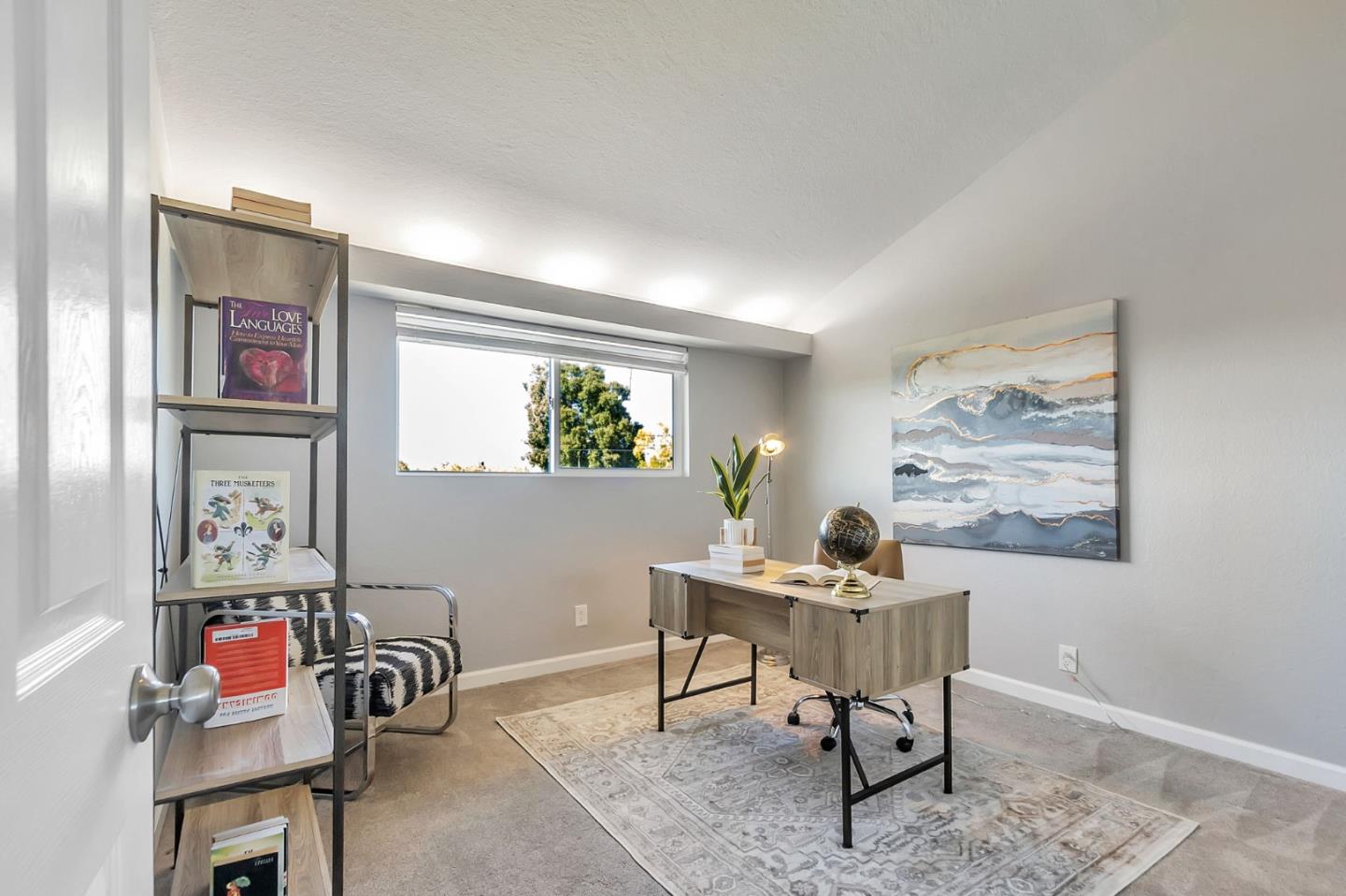 Detail Gallery Image 32 of 40 For 1649 Glenville Dr, San Jose,  CA 95124 - 6 Beds | 3 Baths