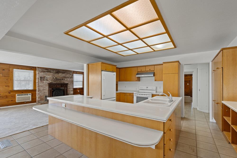 Detail Gallery Image 47 of 68 For 804 Comstock Rd, Hollister,  CA 95023 - 4 Beds | 2 Baths