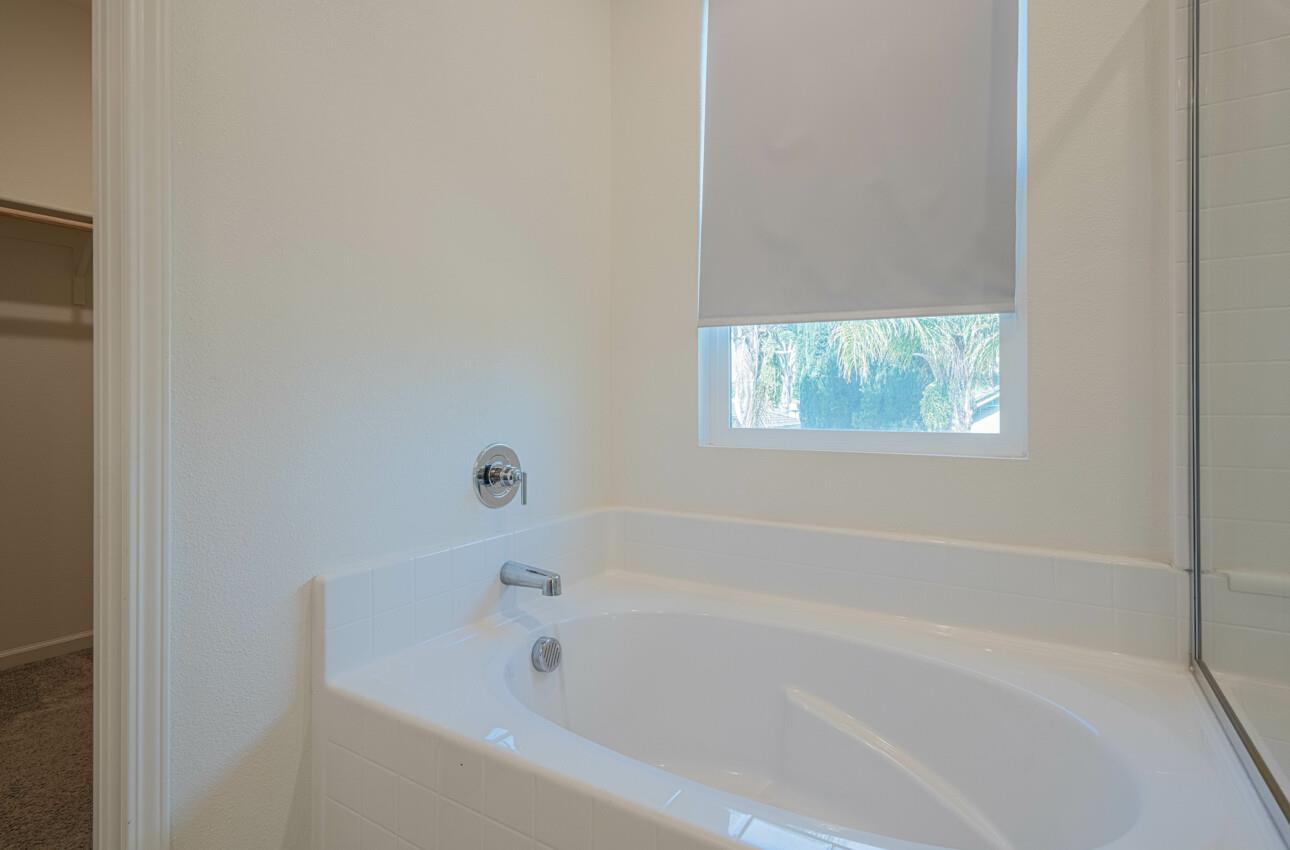 Detail Gallery Image 28 of 41 For 520 Gabriele Ct, Hollister,  CA 95023 - 4 Beds | 2/1 Baths