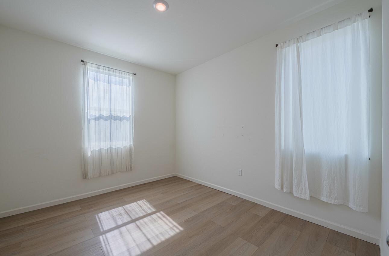 Detail Gallery Image 34 of 41 For 520 Gabriele Ct, Hollister,  CA 95023 - 4 Beds | 2/1 Baths