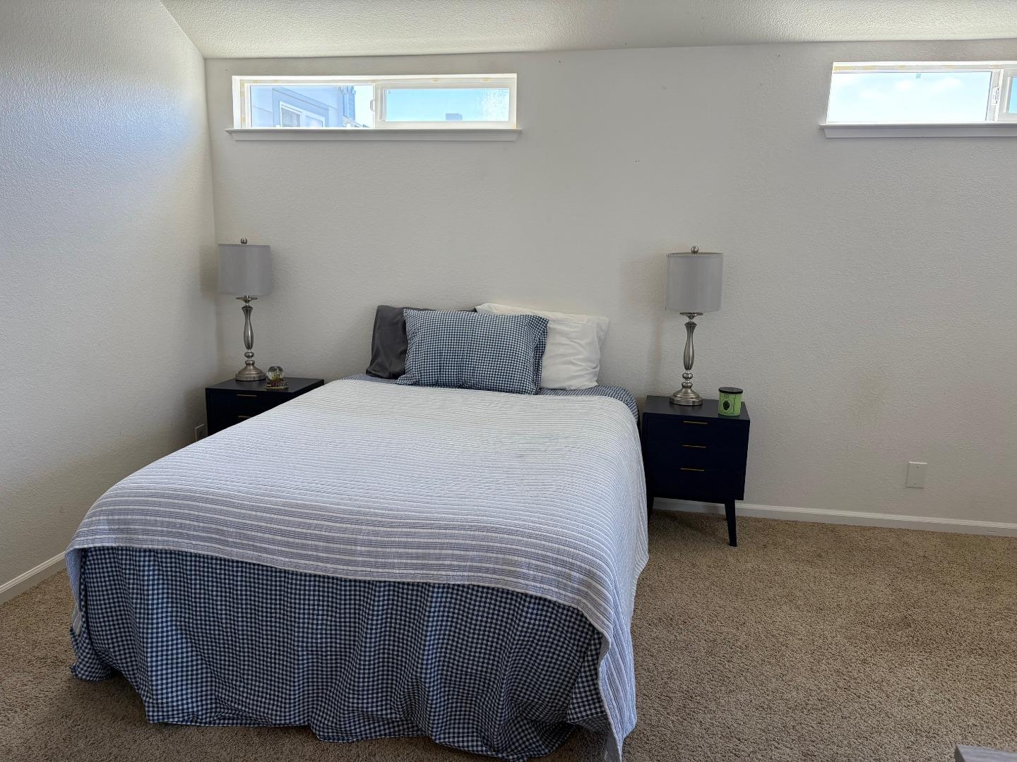 Detail Gallery Image 17 of 25 For 201 Bowsprit Ln, Foster City,  CA 94404 - 2 Beds | 2/1 Baths
