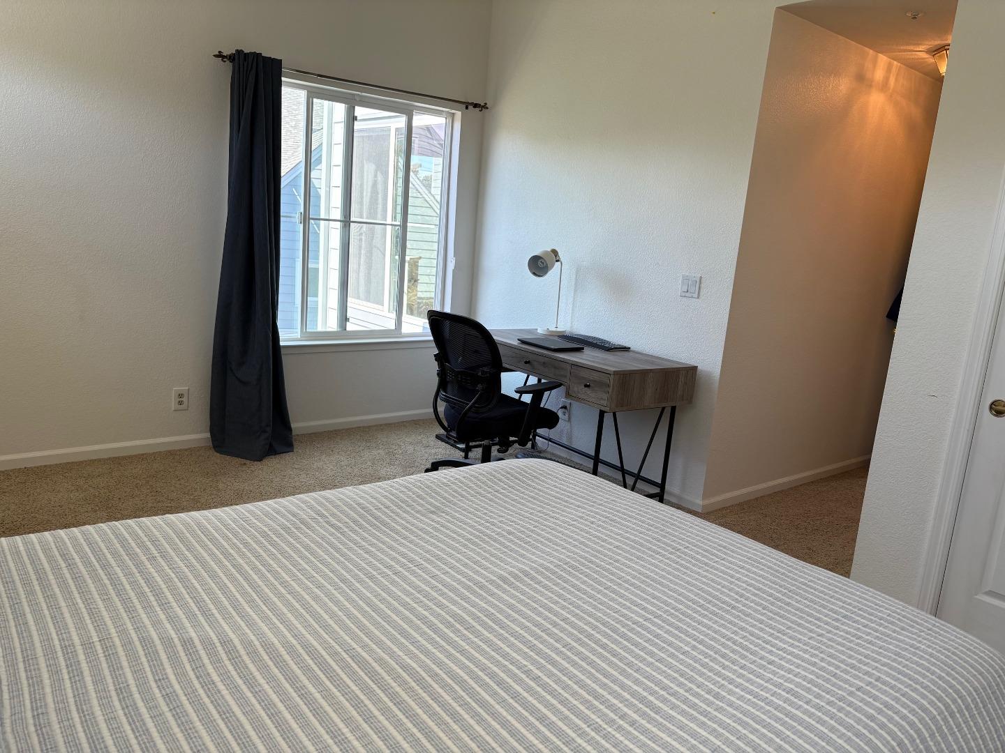 Detail Gallery Image 20 of 25 For 201 Bowsprit Ln, Foster City,  CA 94404 - 2 Beds | 2/1 Baths