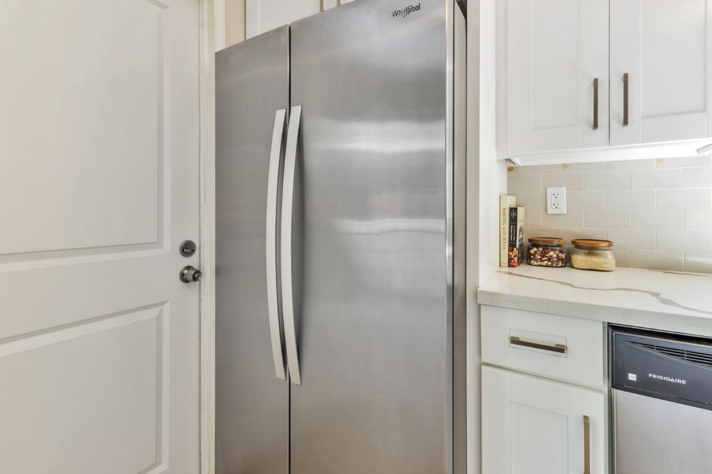 Detail Gallery Image 13 of 43 For 43 Southcreek Ct, San Jose,  CA 95138 - 4 Beds | 2 Baths