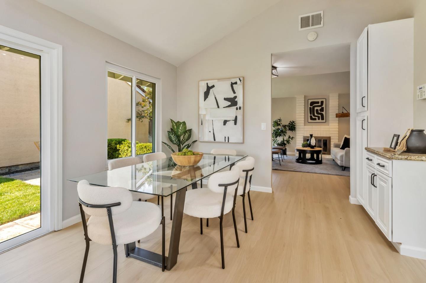 Detail Gallery Image 16 of 43 For 43 Southcreek Ct, San Jose,  CA 95138 - 4 Beds | 2 Baths