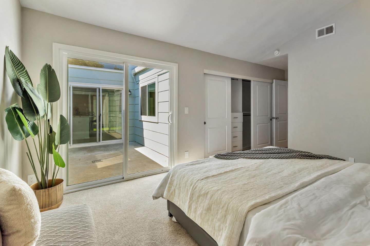 Detail Gallery Image 24 of 43 For 43 Southcreek Ct, San Jose,  CA 95138 - 4 Beds | 2 Baths