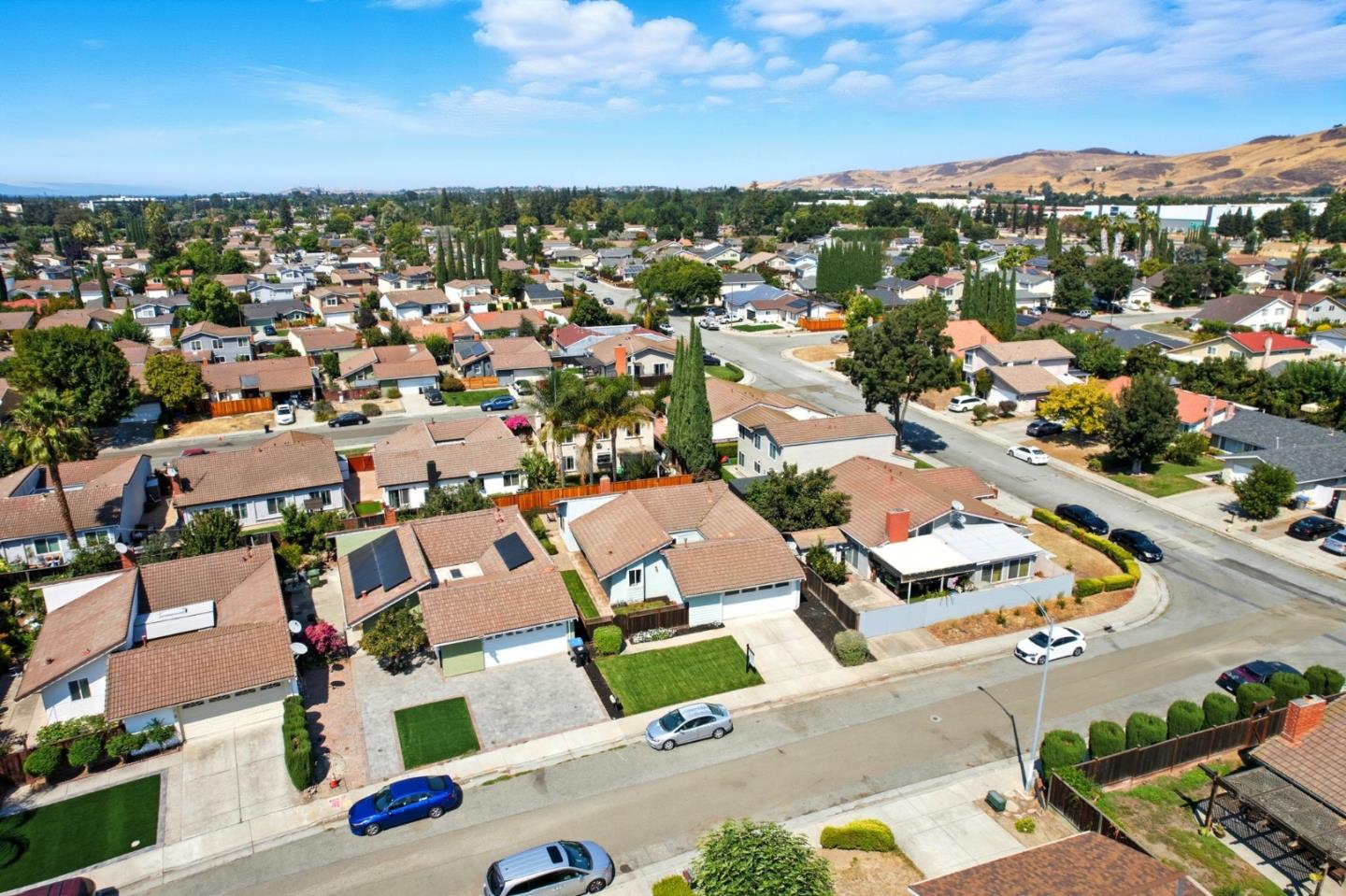 Detail Gallery Image 35 of 43 For 43 Southcreek Ct, San Jose,  CA 95138 - 4 Beds | 2 Baths