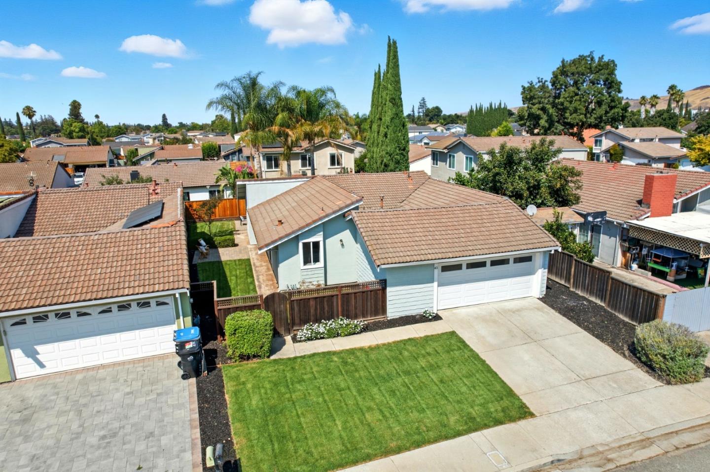 Detail Gallery Image 39 of 43 For 43 Southcreek Ct, San Jose,  CA 95138 - 4 Beds | 2 Baths