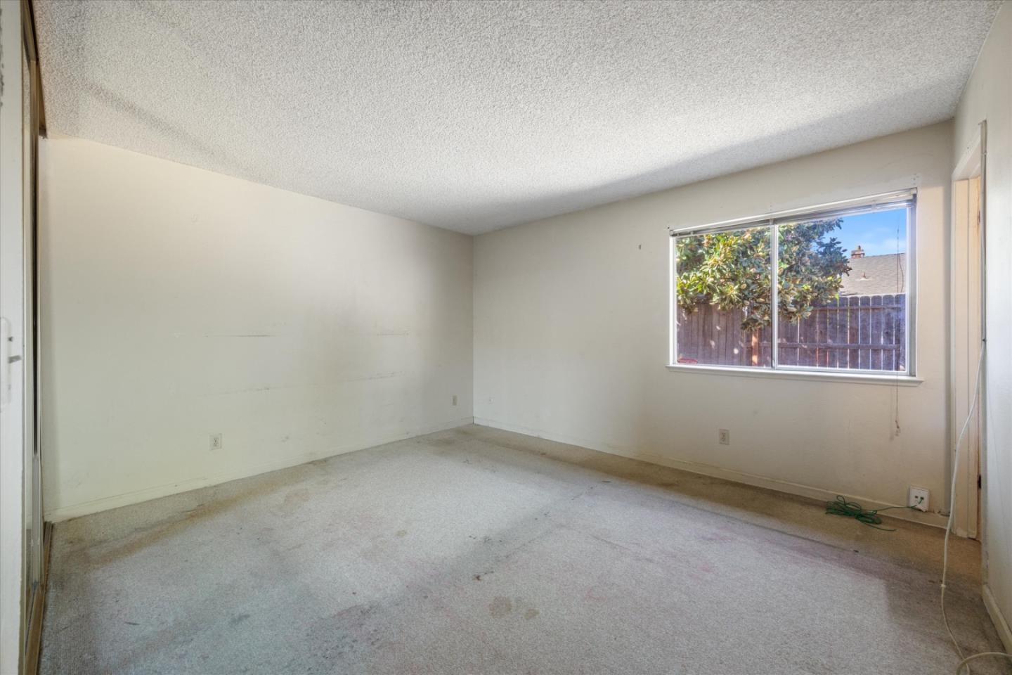 Detail Gallery Image 15 of 33 For 30 Cedro Cir, Sacramento,  CA 95833 - 4 Beds | 2 Baths