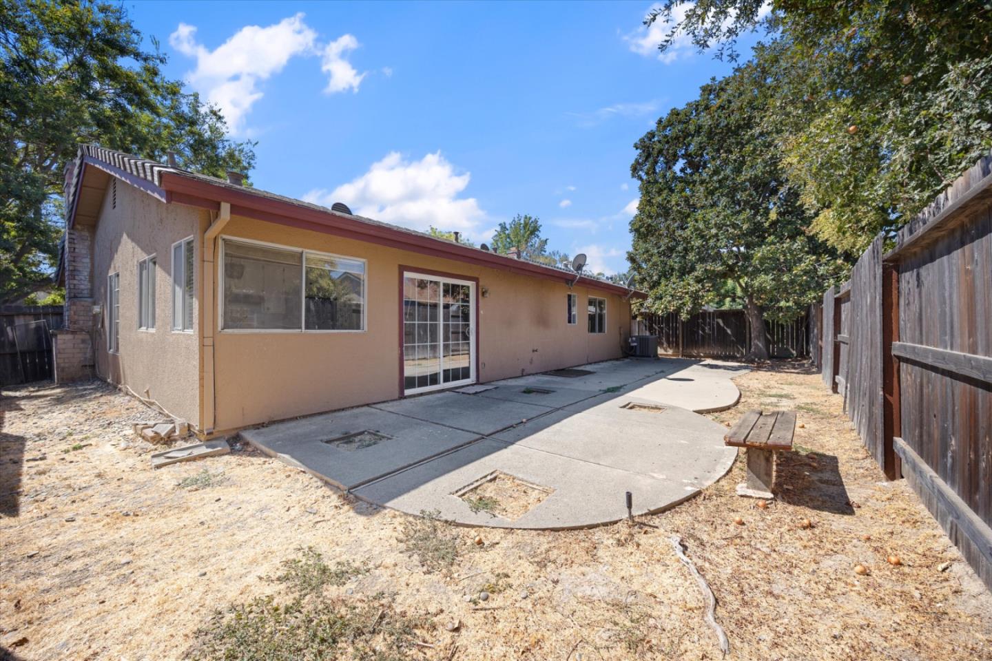 Detail Gallery Image 22 of 33 For 30 Cedro Cir, Sacramento,  CA 95833 - 4 Beds | 2 Baths