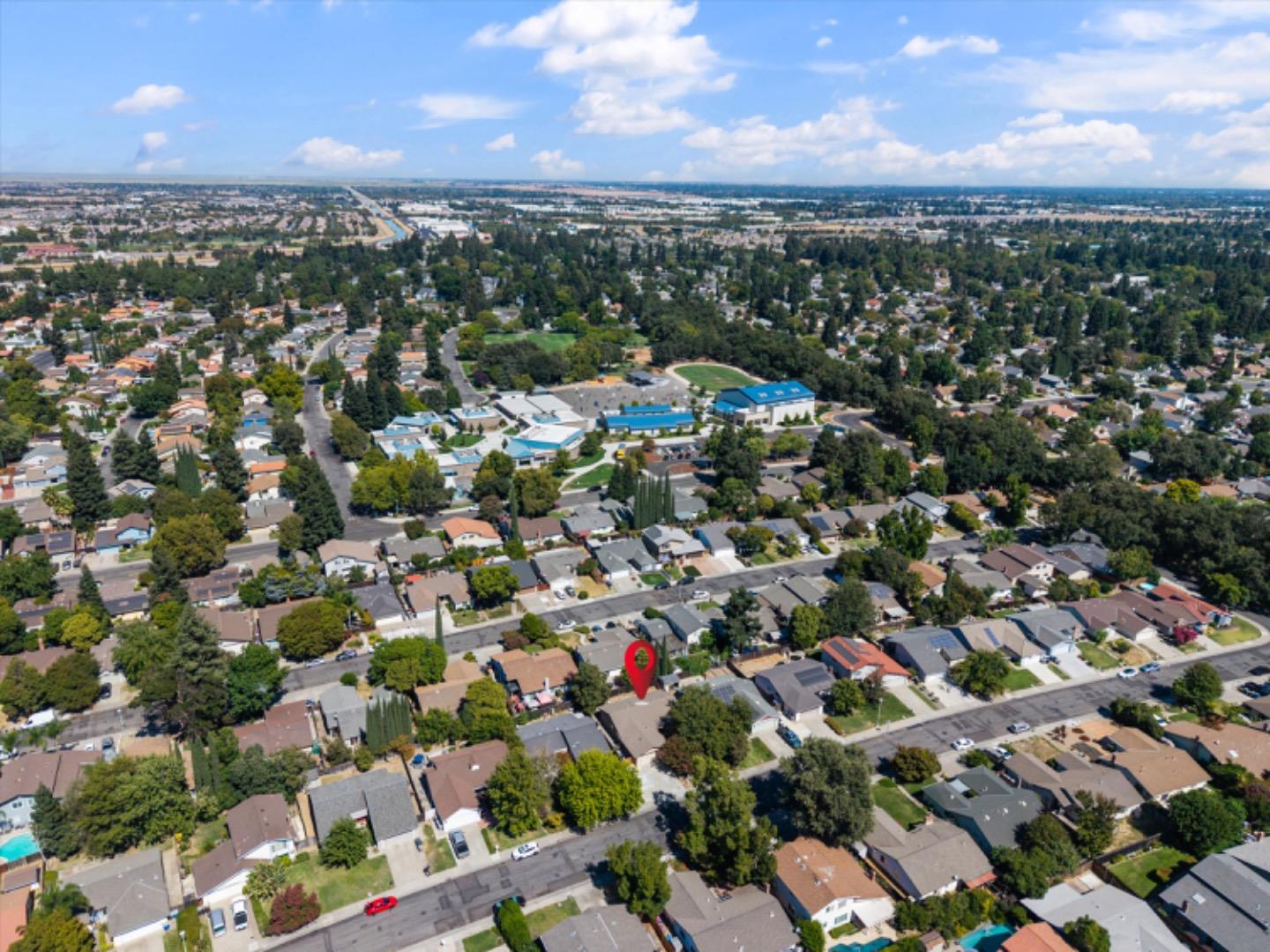 Detail Gallery Image 30 of 33 For 30 Cedro Cir, Sacramento,  CA 95833 - 4 Beds | 2 Baths