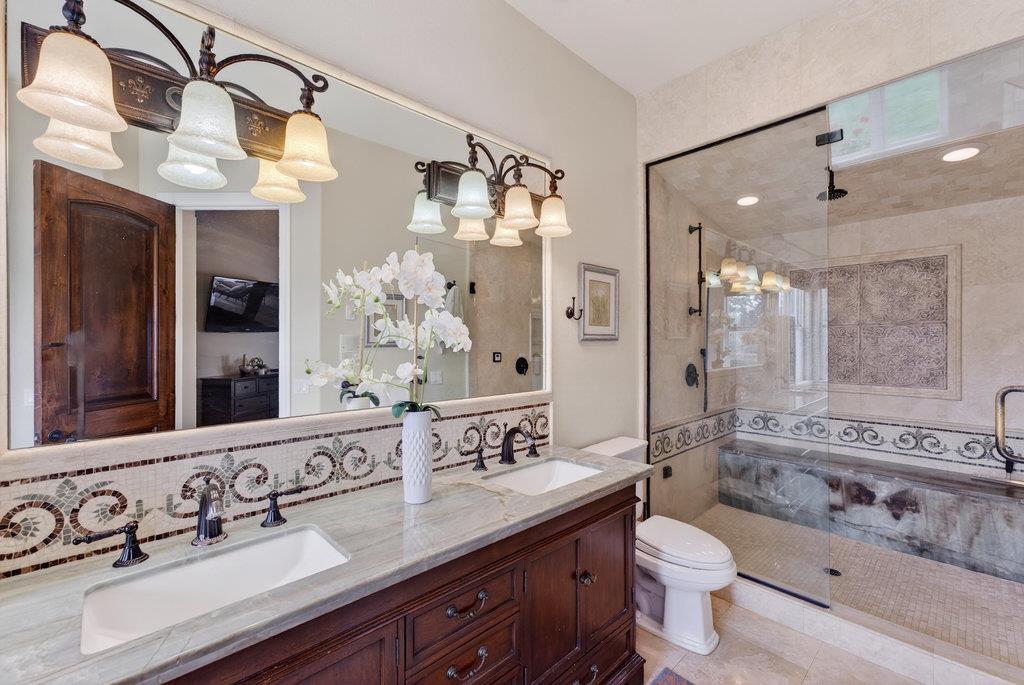 Detail Gallery Image 28 of 81 For 12315 Harding Ave, San Martin,  CA 95046 - 4 Beds | 3/1 Baths