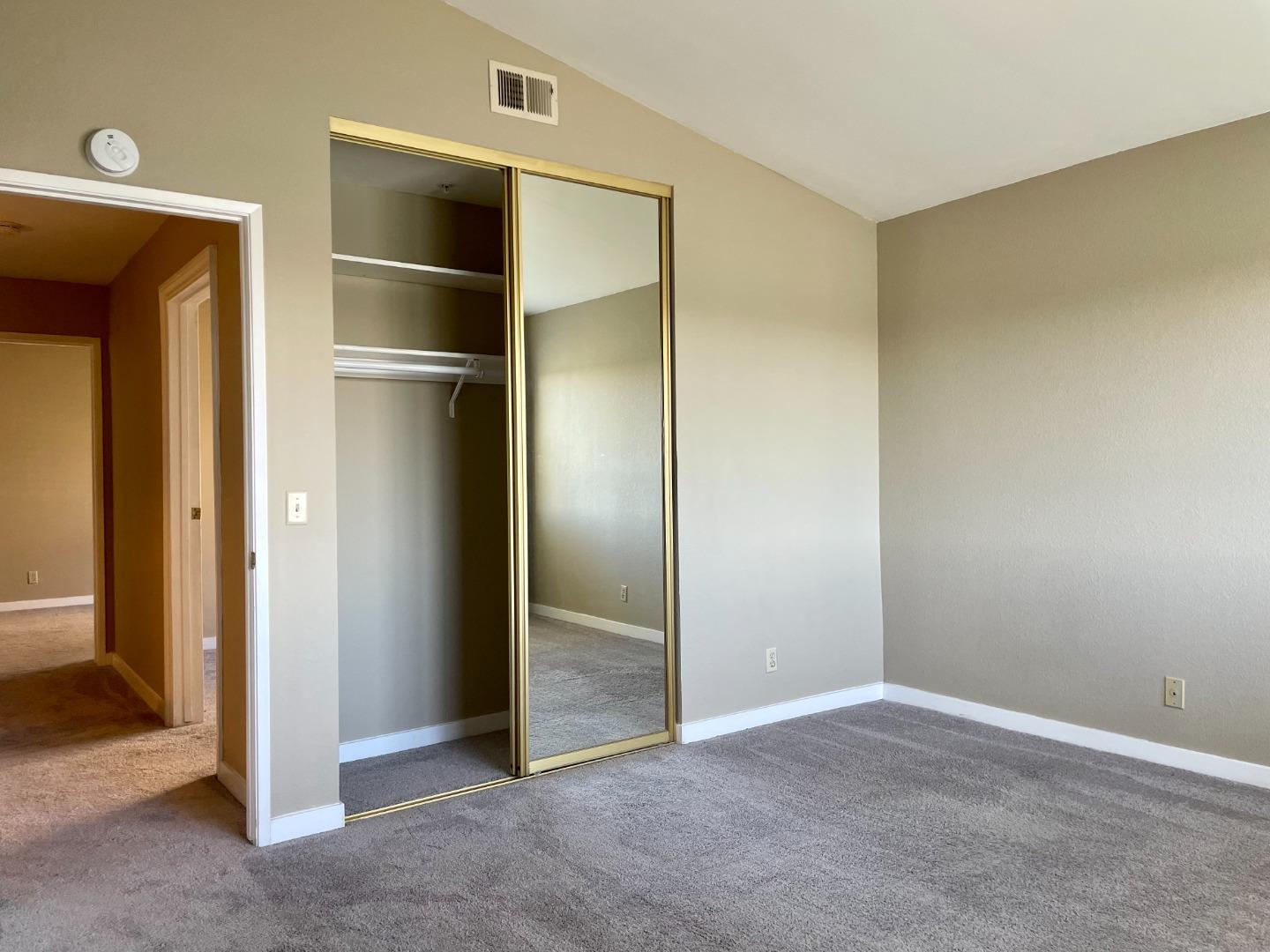 Detail Gallery Image 15 of 24 For 2157 Vista Del Mar, San Mateo,  CA 94404 - 3 Beds | 2/1 Baths