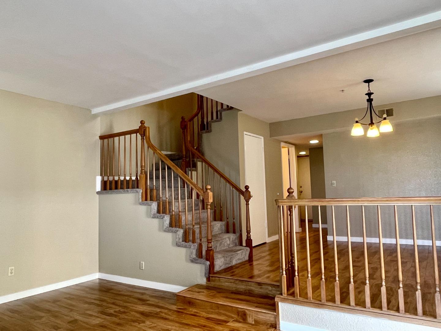 Detail Gallery Image 20 of 24 For 2157 Vista Del Mar, San Mateo,  CA 94404 - 3 Beds | 2/1 Baths