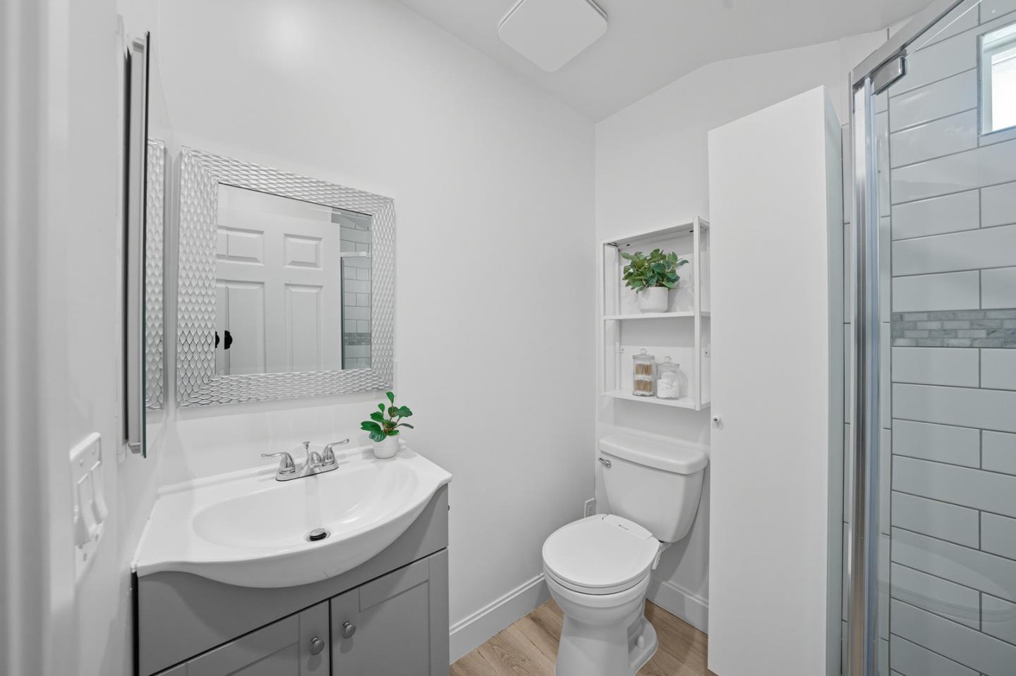 Detail Gallery Image 11 of 30 For 857 Hierra Ct, Los Altos,  CA 94024 - 3 Beds | 2 Baths