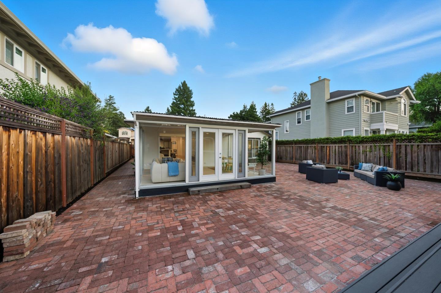 Detail Gallery Image 27 of 30 For 857 Hierra Ct, Los Altos,  CA 94024 - 3 Beds | 2 Baths