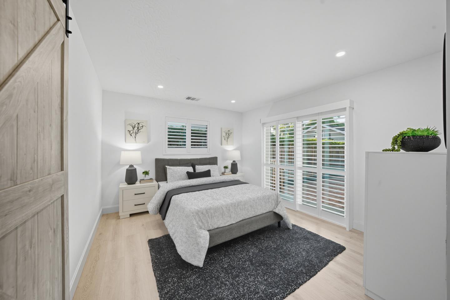 Detail Gallery Image 9 of 30 For 857 Hierra Ct, Los Altos,  CA 94024 - 3 Beds | 2 Baths