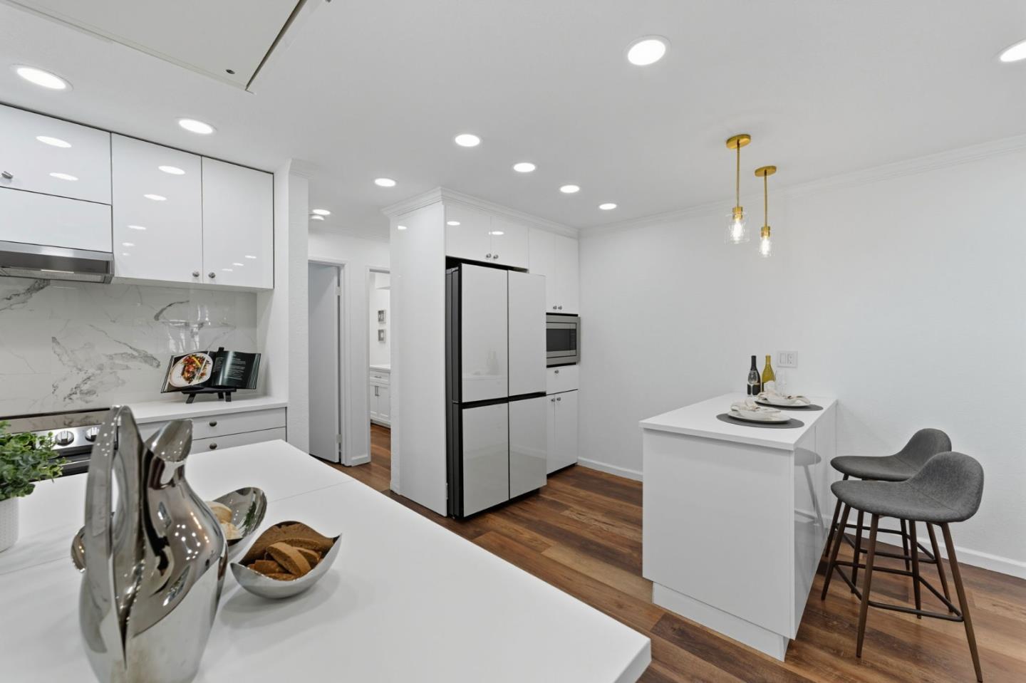 Detail Gallery Image 12 of 35 For 6944 Chantel Ct, San Jose,  CA 95129 - 1 Beds | 1 Baths