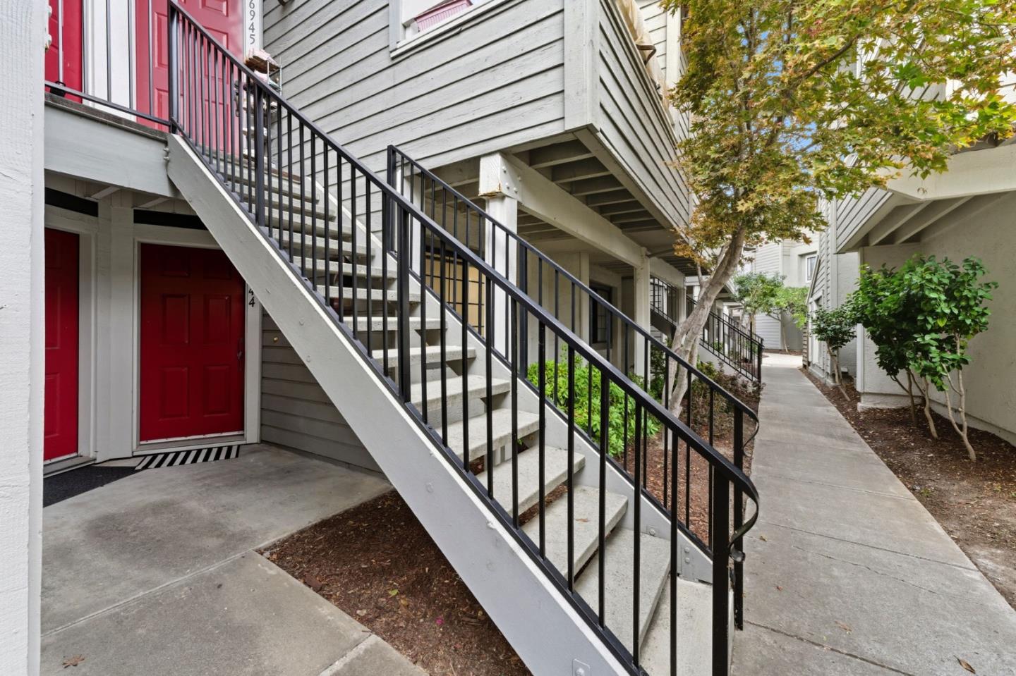 Detail Gallery Image 7 of 35 For 6944 Chantel Ct, San Jose,  CA 95129 - 1 Beds | 1 Baths
