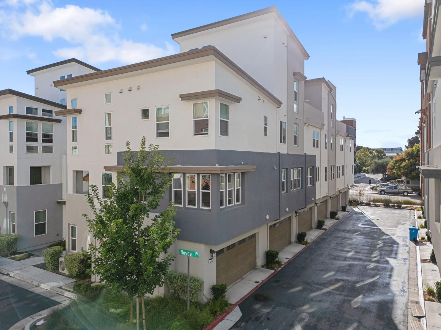 Detail Gallery Image 4 of 57 For 2909 Corvin Dr #139,  Santa Clara,  CA 95051 - 4 Beds | 3/2 Baths