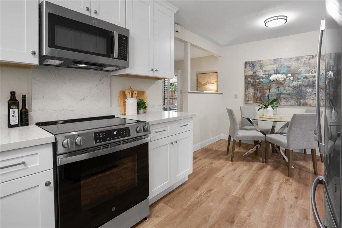 Detail Gallery Image 11 of 23 For 1083 Miller Ave, San Jose,  CA 95129 - 3 Beds | 2 Baths