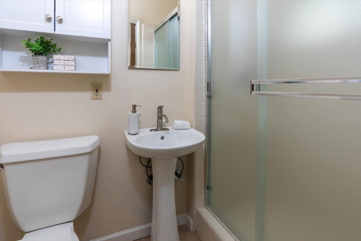 Detail Gallery Image 15 of 23 For 1083 Miller Ave, San Jose,  CA 95129 - 3 Beds | 2 Baths