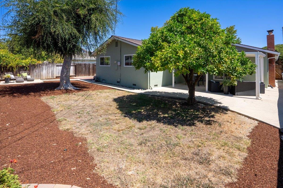 Detail Gallery Image 21 of 23 For 1083 Miller Ave, San Jose,  CA 95129 - 3 Beds | 2 Baths