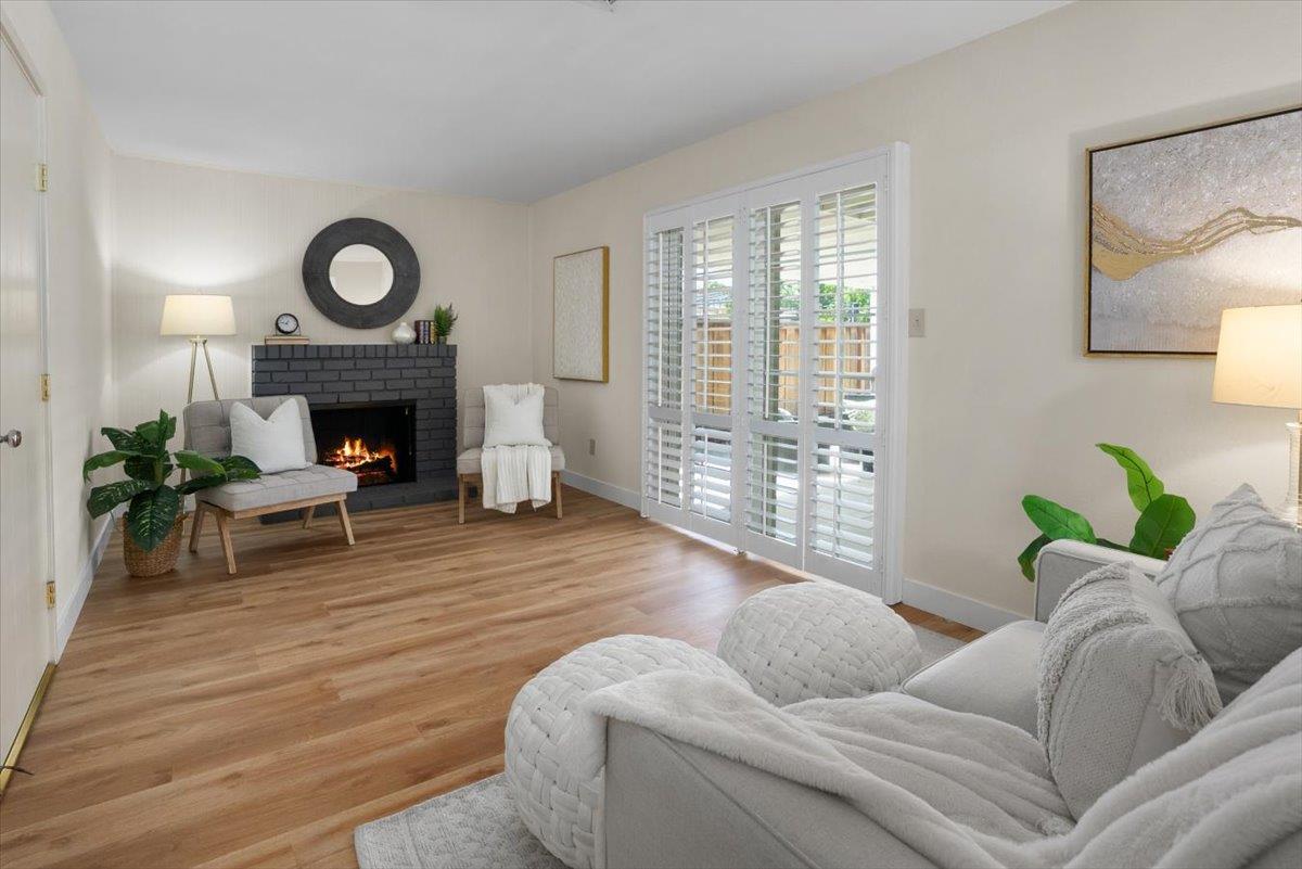 Detail Gallery Image 9 of 23 For 1083 Miller Ave, San Jose,  CA 95129 - 3 Beds | 2 Baths