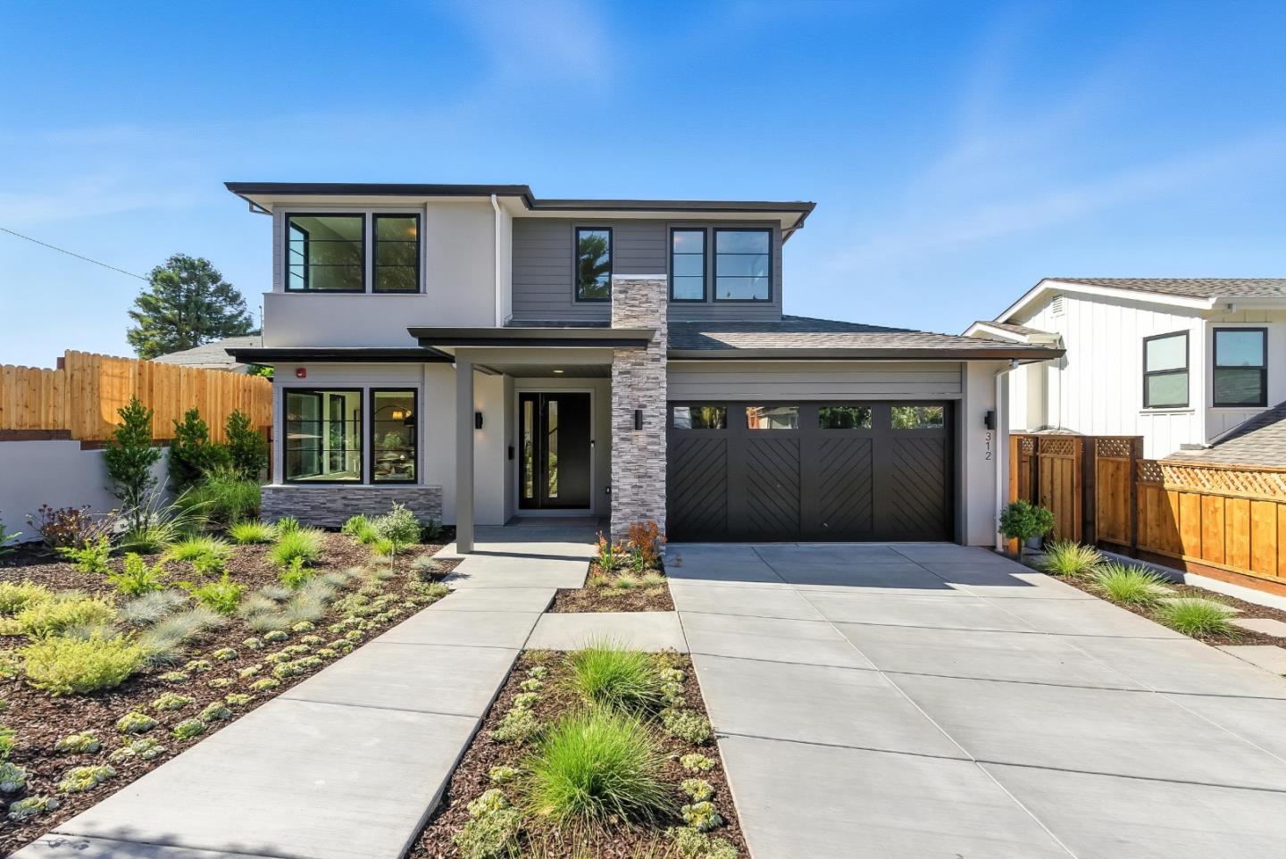 Detail Gallery Image 3 of 49 For 312 W 39th Ave, San Mateo,  CA 94403 - 4 Beds | 3/1 Baths