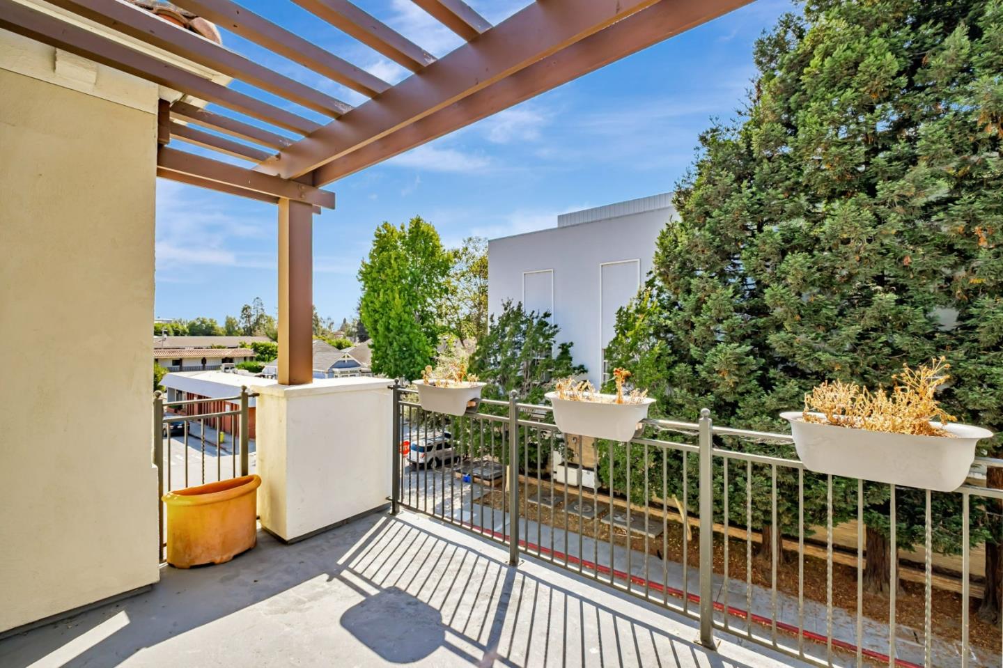 Detail Gallery Image 14 of 36 For 190 Walnut Ave #303,  Santa Cruz,  CA 95060 - 1 Beds | 1 Baths