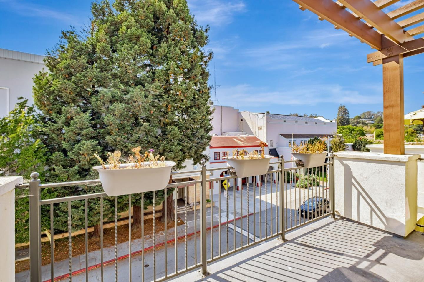 Detail Gallery Image 15 of 36 For 190 Walnut Ave #303,  Santa Cruz,  CA 95060 - 1 Beds | 1 Baths
