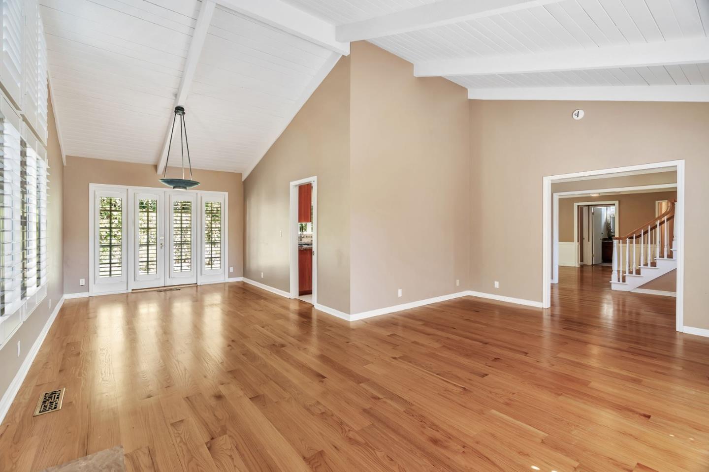 Detail Gallery Image 9 of 40 For 1315 Bright Oaks Ct, Los Altos,  CA 94024 - 5 Beds | 3 Baths