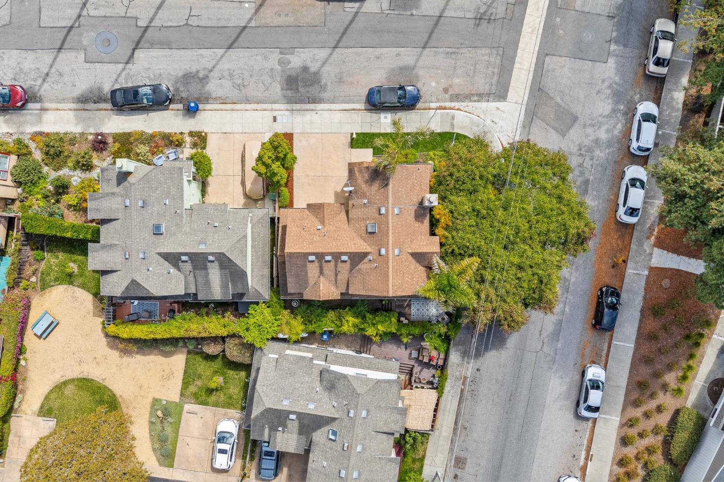 Detail Gallery Image 28 of 31 For 136 Neary St, Santa Cruz,  CA 95060 - 3 Beds | 2/1 Baths