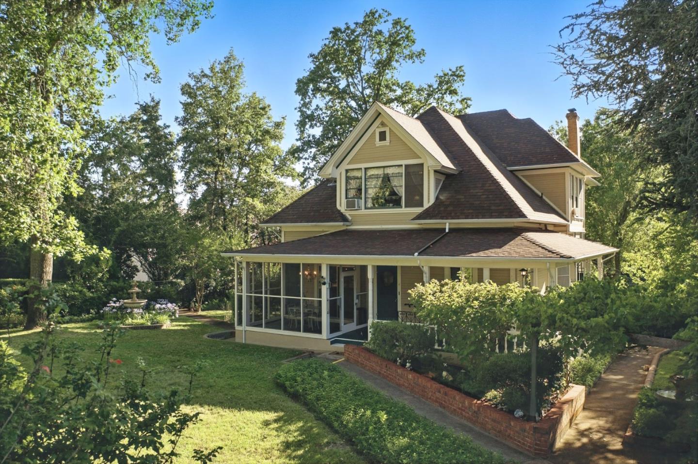 Detail Gallery Image 4 of 72 For 1330 Jackson Gate Rd, Jackson,  CA 95642 - 7 Beds | 6 Baths