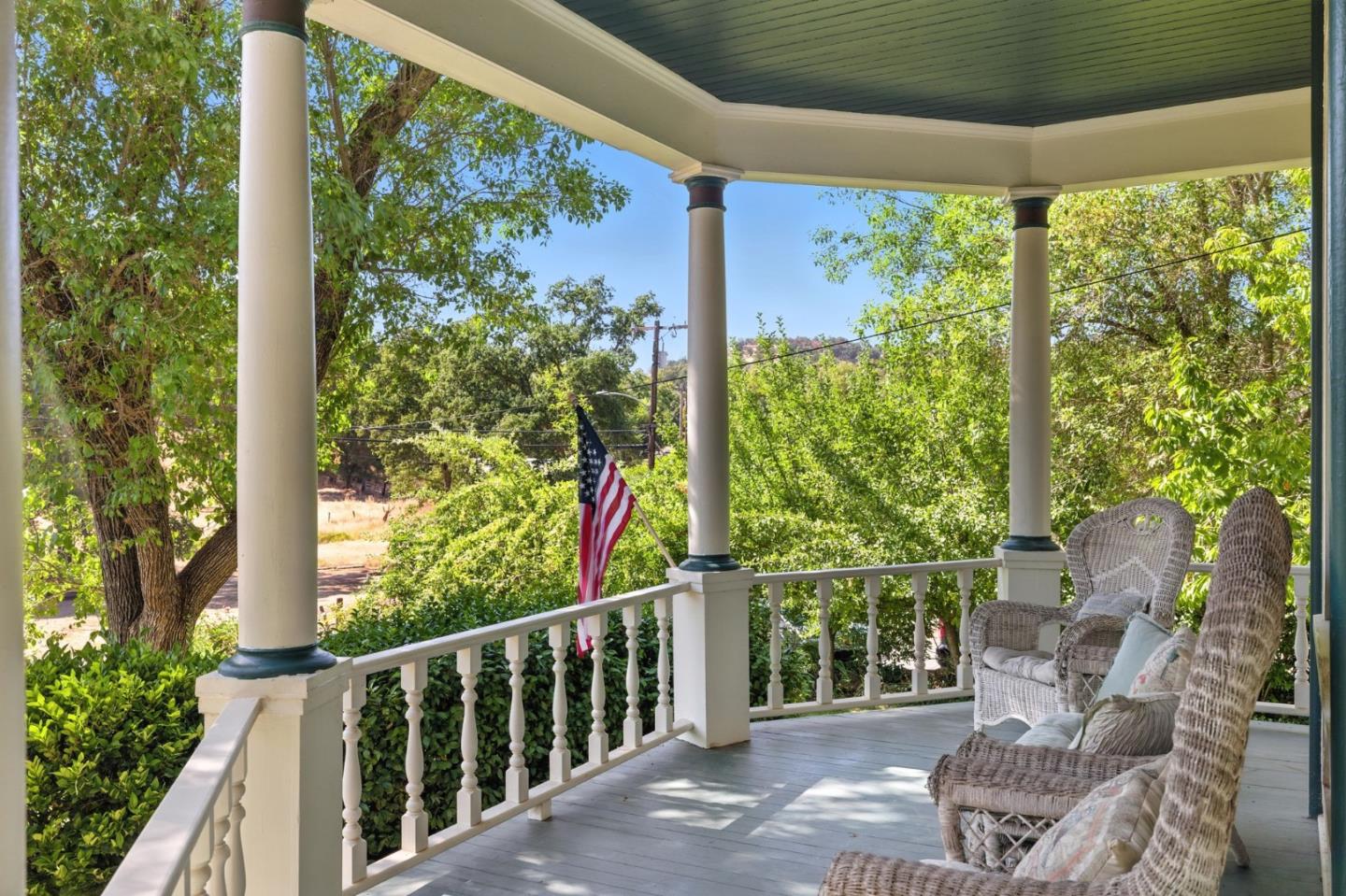 Detail Gallery Image 9 of 72 For 1330 Jackson Gate Rd, Jackson,  CA 95642 - 7 Beds | 6 Baths