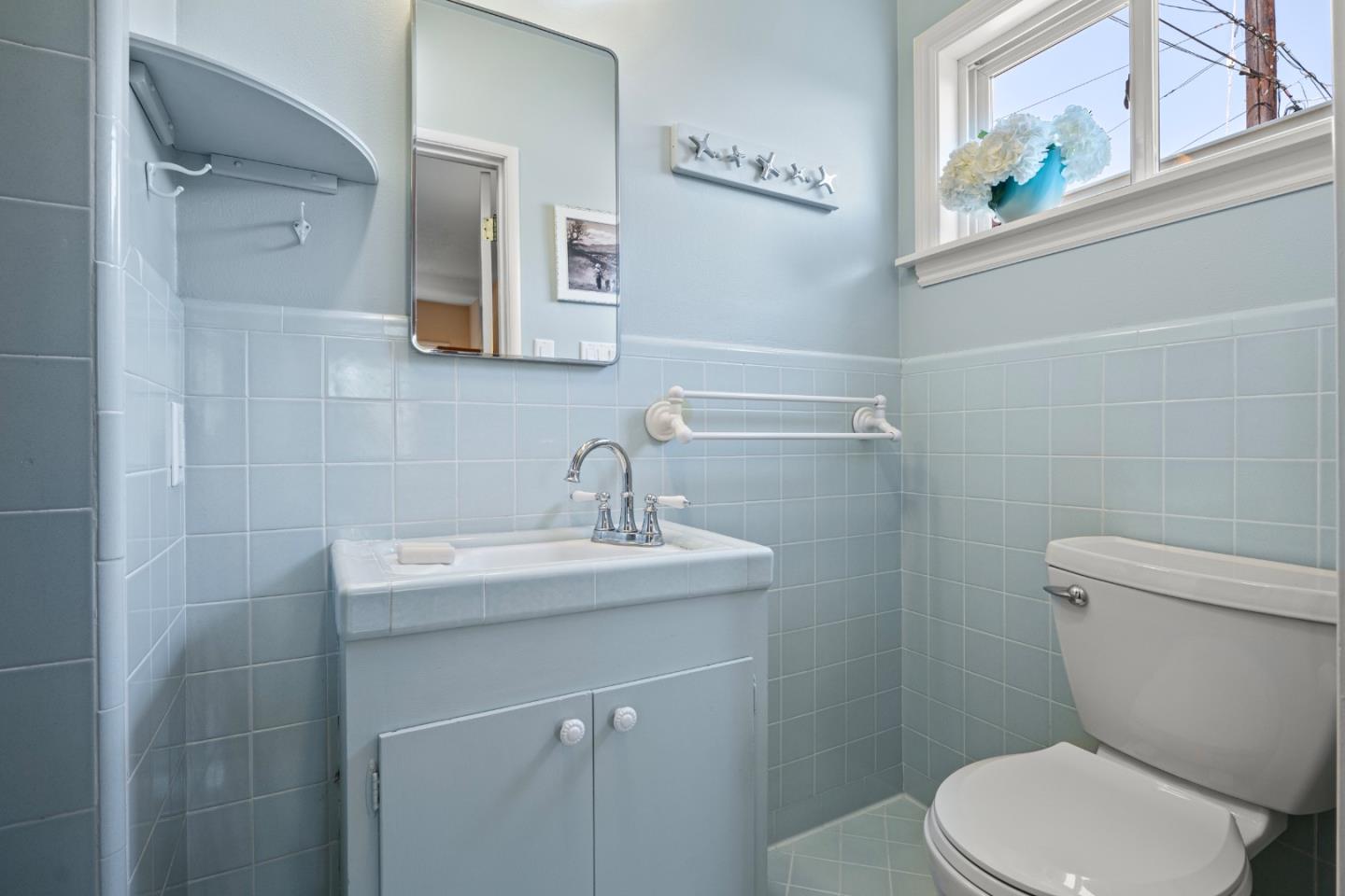 Detail Gallery Image 25 of 41 For 711 4th St, Gilroy,  CA 95020 - 3 Beds | 2/1 Baths