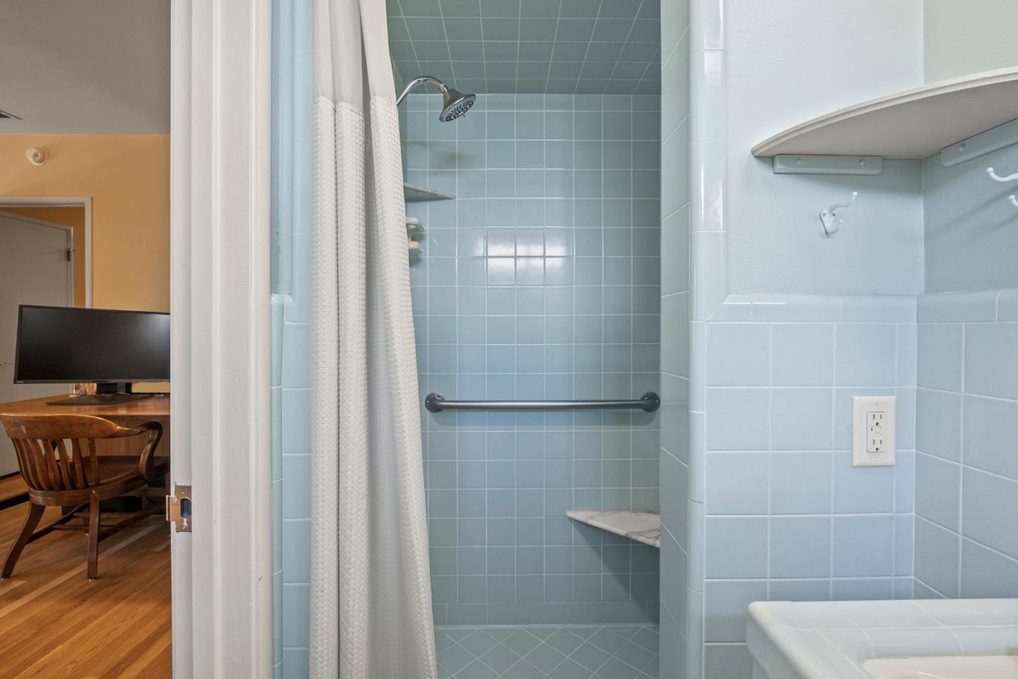 Detail Gallery Image 26 of 41 For 711 4th St, Gilroy,  CA 95020 - 3 Beds | 2/1 Baths