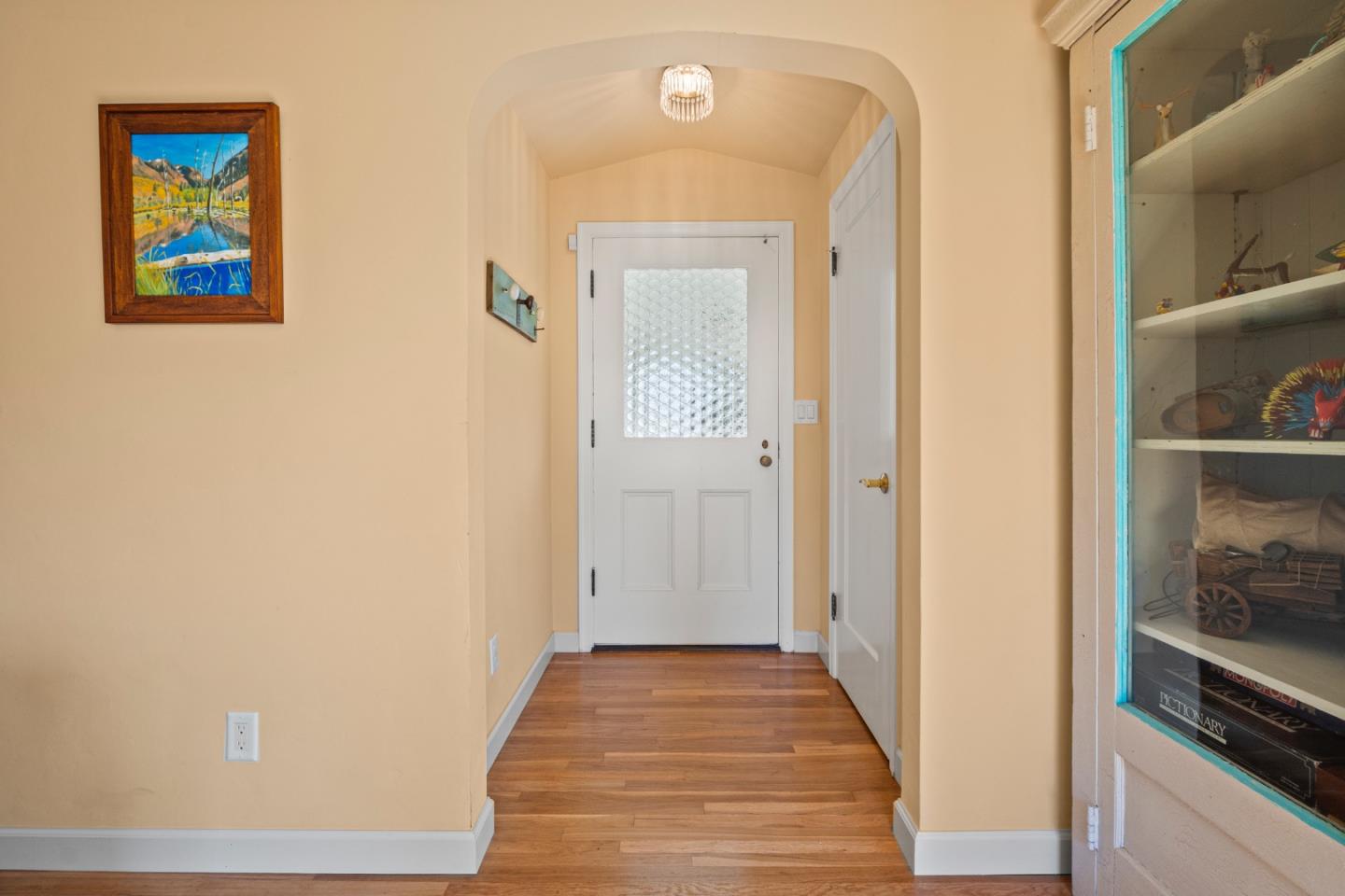 Detail Gallery Image 7 of 41 For 711 4th St, Gilroy,  CA 95020 - 3 Beds | 2/1 Baths