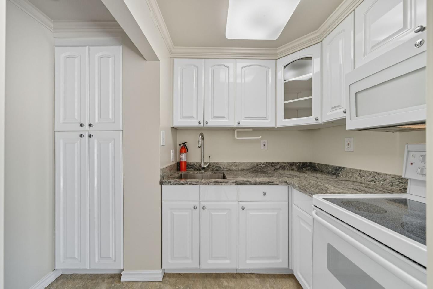 Detail Gallery Image 18 of 24 For 211 Anita Dr, Millbrae,  CA 94030 - 3 Beds | 2 Baths