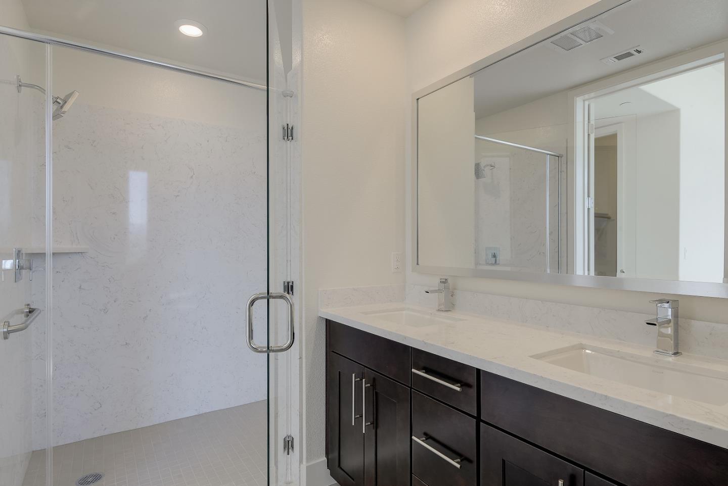 Detail Gallery Image 14 of 17 For 738 Eppleton Ln #404,  Foster City,  CA 94404 - 2 Beds | 2 Baths