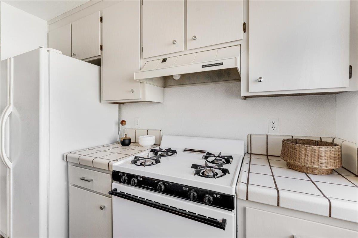 Detail Gallery Image 17 of 40 For 515 Stockton St, Salinas,  CA 93907 - 3 Beds | 2 Baths