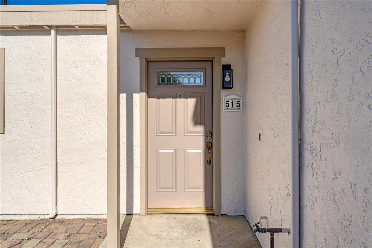 Detail Gallery Image 4 of 40 For 515 Stockton St, Salinas,  CA 93907 - 3 Beds | 2 Baths