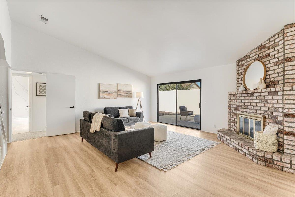 Detail Gallery Image 7 of 40 For 515 Stockton St, Salinas,  CA 93907 - 3 Beds | 2 Baths