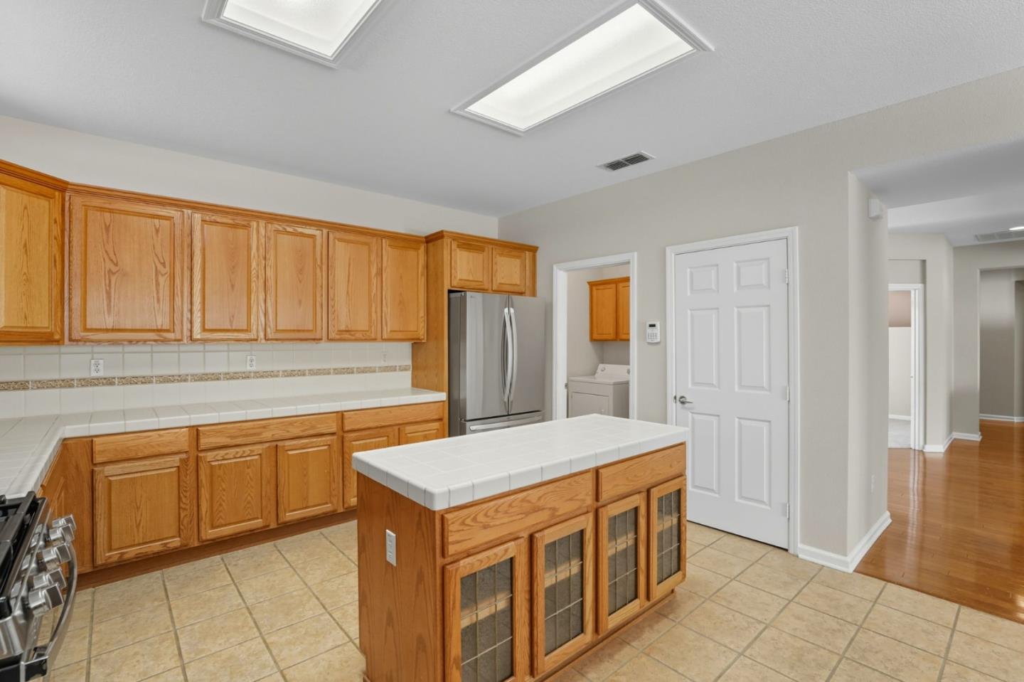Detail Gallery Image 13 of 43 For 1885 Starview Ln, Lincoln,  CA 95648 - 2 Beds | 2 Baths