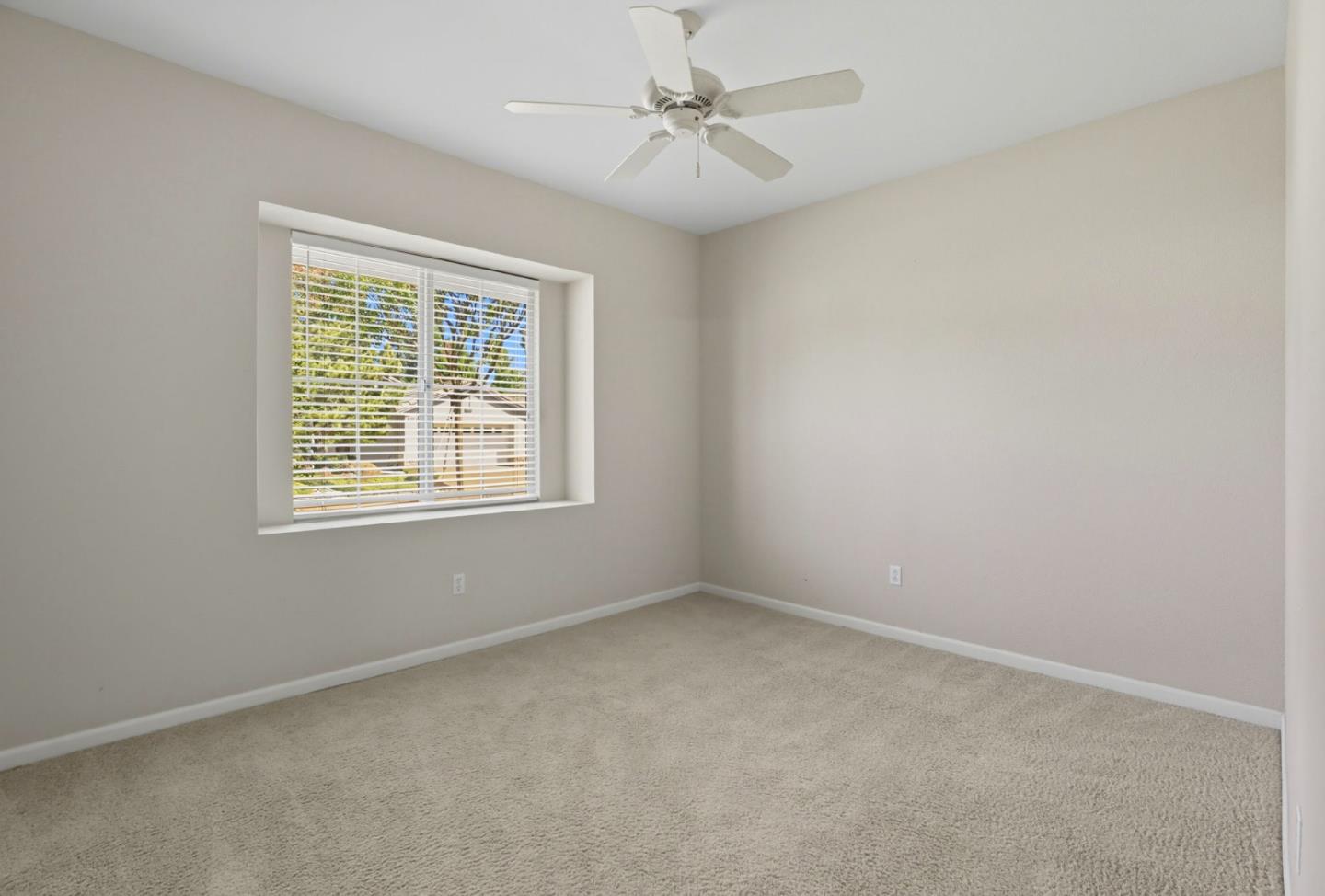 Detail Gallery Image 23 of 43 For 1885 Starview Ln, Lincoln,  CA 95648 - 2 Beds | 2 Baths
