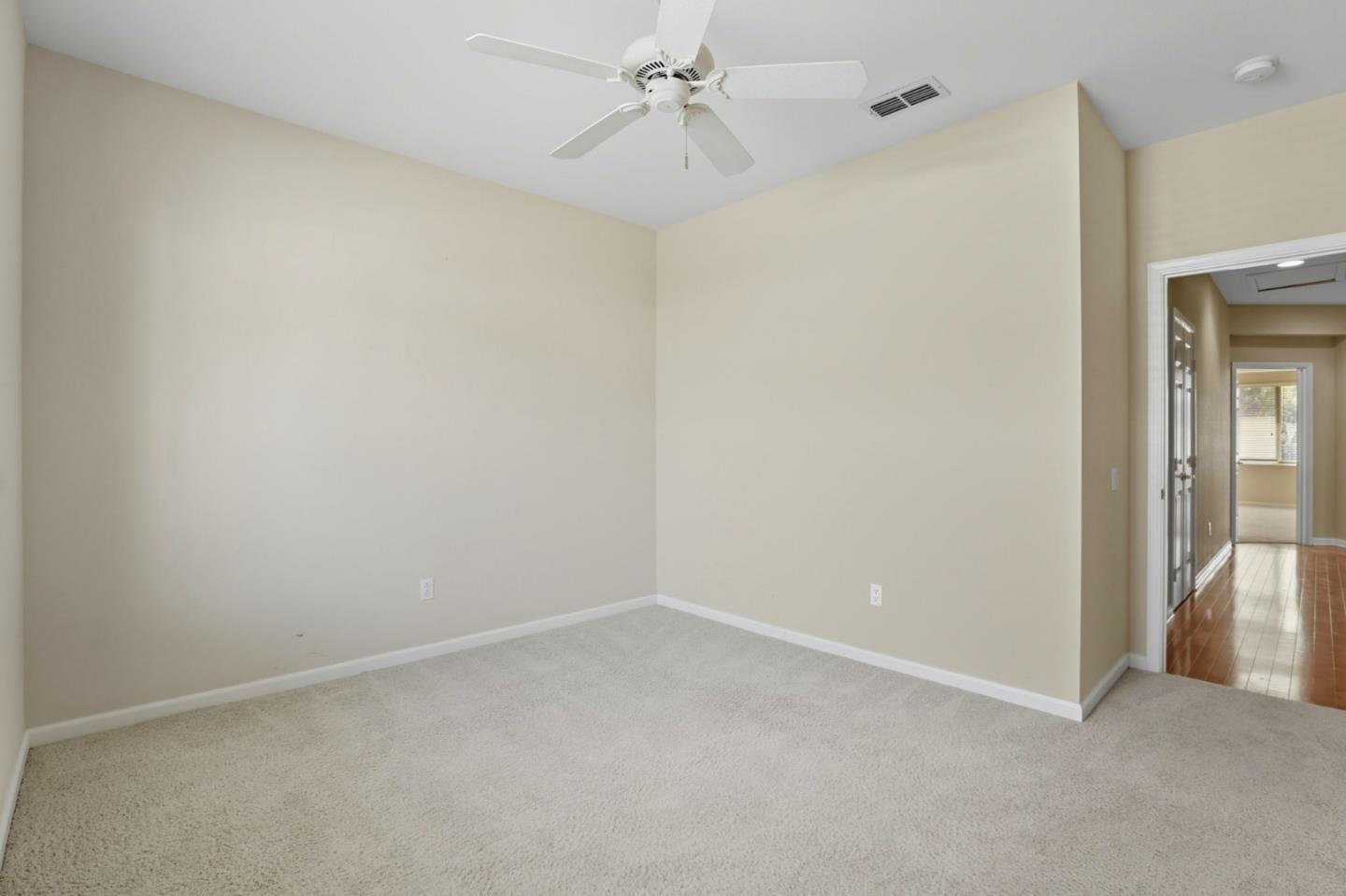 Detail Gallery Image 24 of 43 For 1885 Starview Ln, Lincoln,  CA 95648 - 2 Beds | 2 Baths