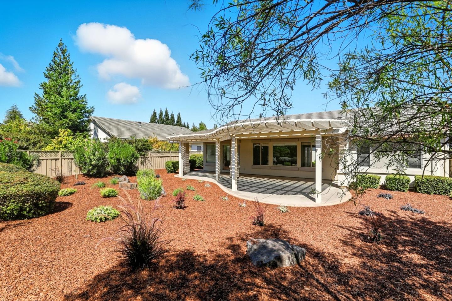 Detail Gallery Image 38 of 43 For 1885 Starview Ln, Lincoln,  CA 95648 - 2 Beds | 2 Baths