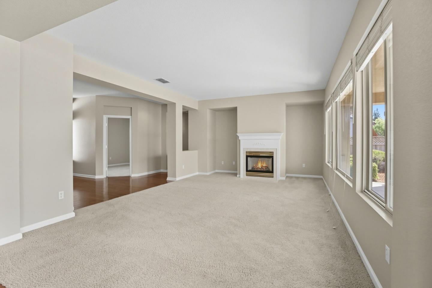 Detail Gallery Image 7 of 43 For 1885 Starview Ln, Lincoln,  CA 95648 - 2 Beds | 2 Baths