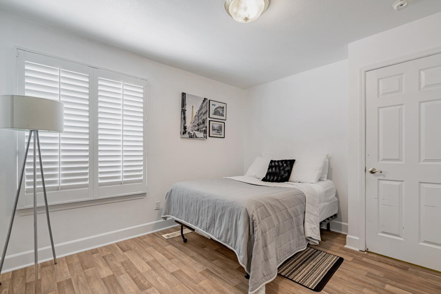 Detail Gallery Image 16 of 20 For 1019 Westview Dr, Napa,  CA 94558 - 4 Beds | 2/1 Baths